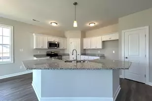 834 Hidden Brg Dr, Jacksonville, NC 28546 - Photo 8