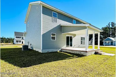 833 Hidden Bridge Drive, Jacksonville, NC 28546 - Photo 6