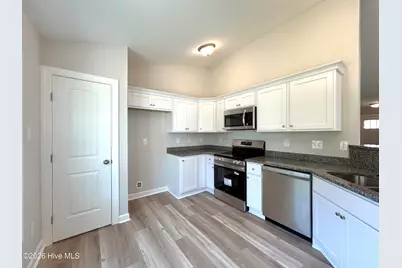 835 Hidden Bridge Drive, Jacksonville, NC 28546 - Photo 26