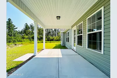835 Hidden Bridge Drive, Jacksonville, NC 28546 - Photo 8