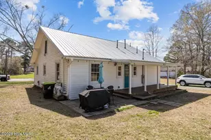 301 E Wilson St, Macclesfield, NC 27852 - Photo 32