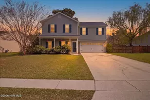 1018 Winterberry Cir, Leland, NC 28451 - Photo 2
