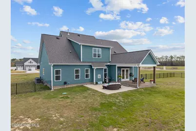 2754 Windflower Lane, Grimesland, NC 27837 - Photo 12