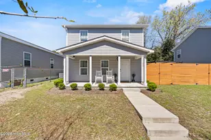 903 Walnut St, Wilmington, NC 28401 - Photo 2