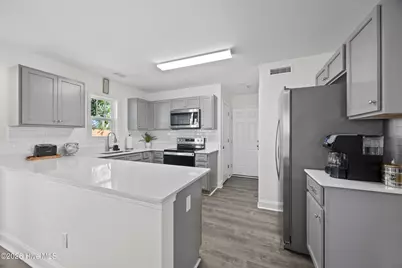 905 Walnut Street, Wilmington, NC 28401 - Photo 14