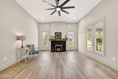 220 E Branch Street, Spring Hope, NC 27882 - Photo 8