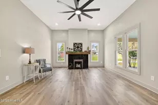 220 E Branch St, Spring Hope, NC 27882 - Photo 8