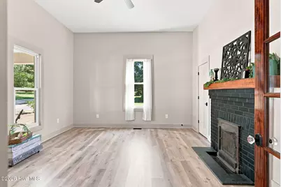 220 E Branch Street, Spring Hope, NC 27882 - Photo 24