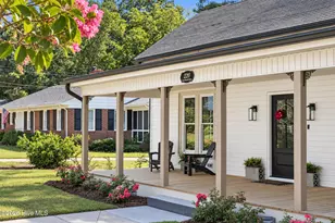 220 E Branch St, Spring Hope, NC 27882 - Photo 4
