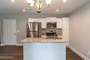 1040 W Indiana Ave, Southern Pines, NC 28387 - Photo 8