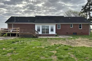 813 Cherry Glade Rd, Elizabeth City, NC 27909 - Photo 2