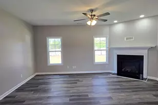 3648 Thornbrook Dr, Greenville, NC 27834 - Photo 12