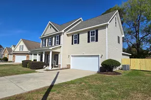 3648 Thornbrook Dr, Greenville, NC 27834 - Photo 2