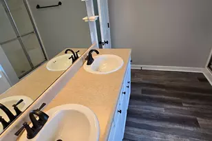 3648 Thornbrook Dr, Greenville, NC 27834 - Photo 22