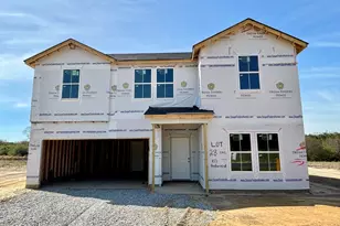 103 Hallwood Dr, Pikeville, NC 27863 - Photo 2