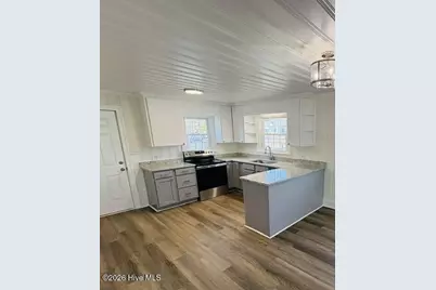 302 NE Railroad Street, Pikeville, NC 27863 - Photo 10
