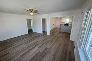302 NE Railroad St, Pikeville, NC 27863 - Photo 8