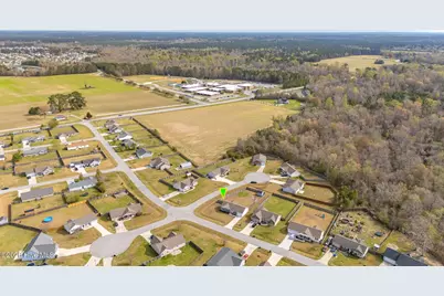 115 Heaven's Gate Drive, Jacksonville, NC 28546 - Photo 4