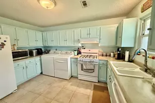 197 S River Dr, Beaufort, NC 28516 - Photo 8
