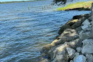 197 S River Dr, Beaufort, NC 28516 - Photo 52