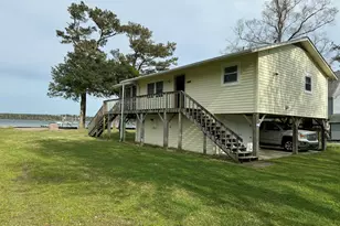 197 S River Dr, Beaufort, NC 28516 - Photo 4