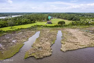 301 Intracoastal Ct, Sneads Ferry, NC 28460 - Photo 16