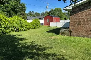 315 Hampton Dr, Plymouth, NC 27962 - Photo 10