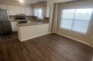 3007 Mulberry Ln, Greenville, NC 27858 - Photo 4