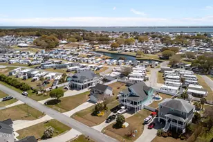 231 Hickory Shores Dr, Newport, NC 28570 - Photo 52