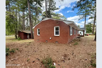 1004 Hyland Avenue, Williamston, NC 27892 - Photo 4