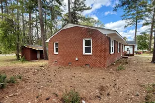 1004 Hyland Ave, Williamston, NC 27892 - Photo 4