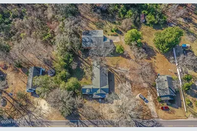 817 Aberdeen Road, Laurinburg, NC 28352 - Photo 36