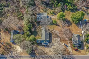817 Aberdeen Rd, Laurinburg, NC 28352 - Photo 36