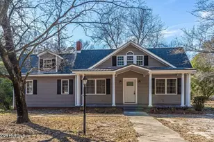 817 Aberdeen Rd, Laurinburg, NC 28352 - Photo 1