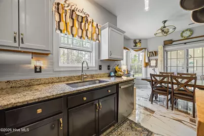 202 Knightheads Drive, Swansboro, NC 28584 - Photo 18