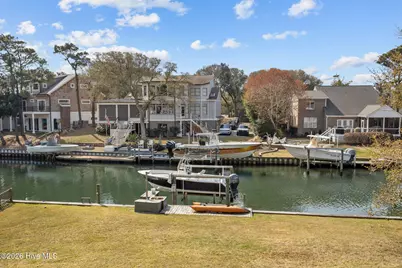 125 Loblolly Drive, Pine Knoll Shores, NC 28512 - Photo 4