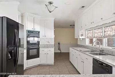 4009 Cedar Creek Road, Fayetteville, NC 28312 - Photo 6