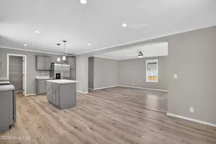 1025 Pine Ridge Ct, Castle Hayne, NC 28429 - Photo 8