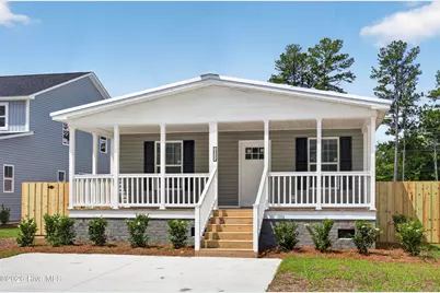 1025 Pine Ridge Court, Castle Hayne, NC 28429 - Photo 2