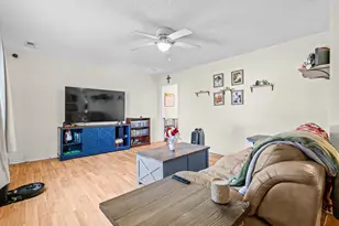 109 Milestone Ct, Jacksonville, NC 28546 - Photo 4