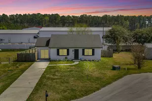 109 Milestone Ct, Jacksonville, NC 28546 - Photo 1