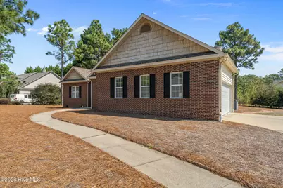 8 Hialeah Place, Pinehurst, NC 28374 - Photo 2