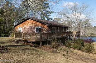 334 Creekwood Ln, Blounts Creek, NC 27814 - Photo 4