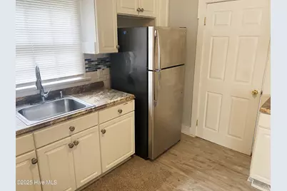 1306 N Respess Street, Washington, NC 27889 - Photo 10