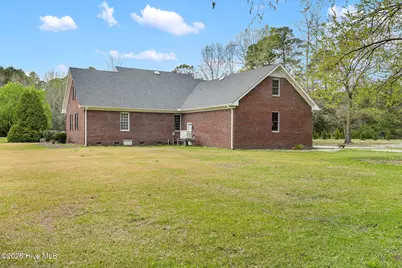 213 Country Club Drive, Wallace, NC 28466 - Photo 24