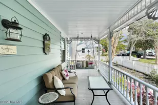 301 E West St, Southport, NC 28461 - Photo 8