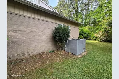 4512 W Fairway Drive, Trent Woods, NC 28562 - Photo 16