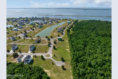 242 Colleton Square, Newport, NC 28570 - Photo 14