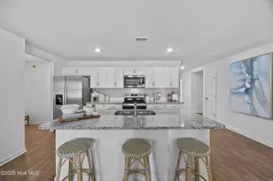 911 Parkway Rd, Boiling Spring Lakes, NC 28461 - Photo 8