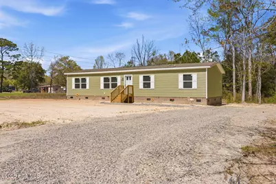 2382 Captains Wheel Avenue SW, Supply, NC 28462 - Photo 2